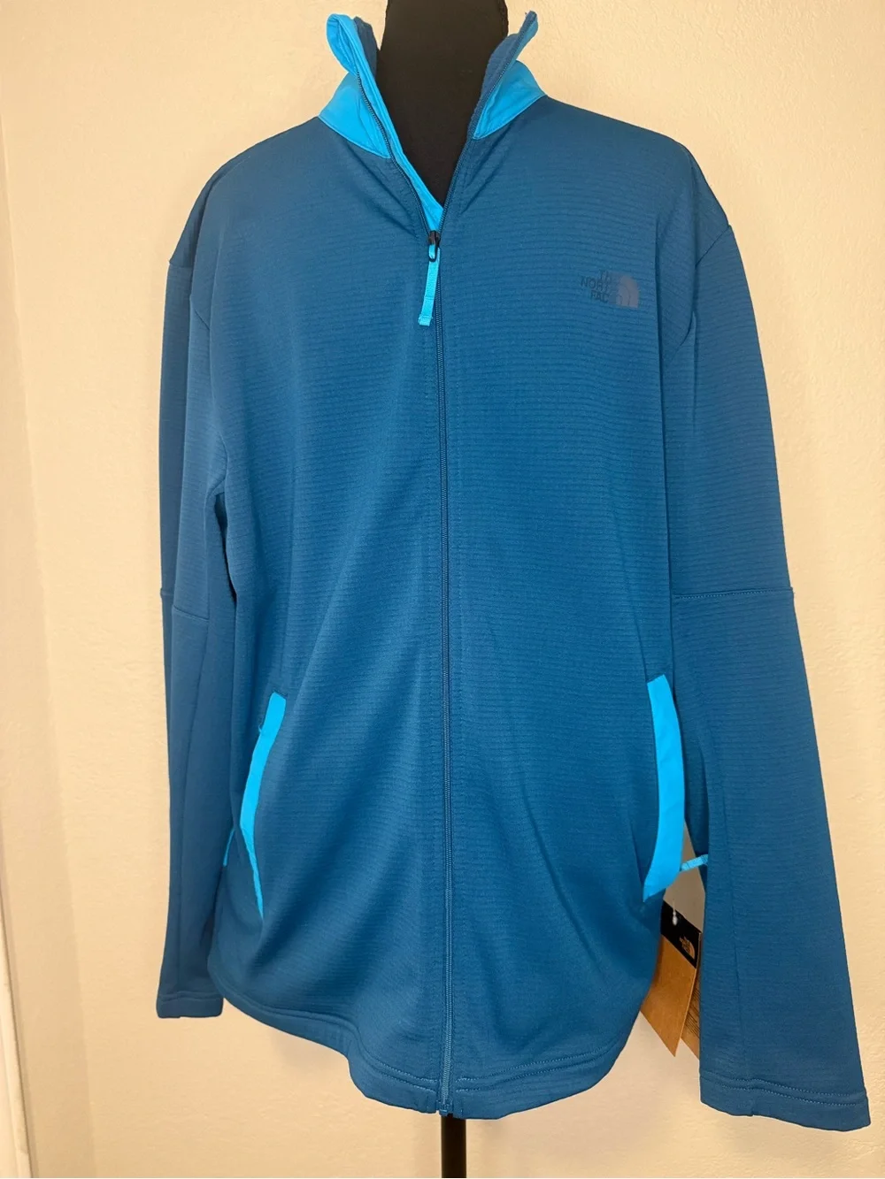 The North Face Men's Wayroute Teal Zip-Up Performance Jacket
